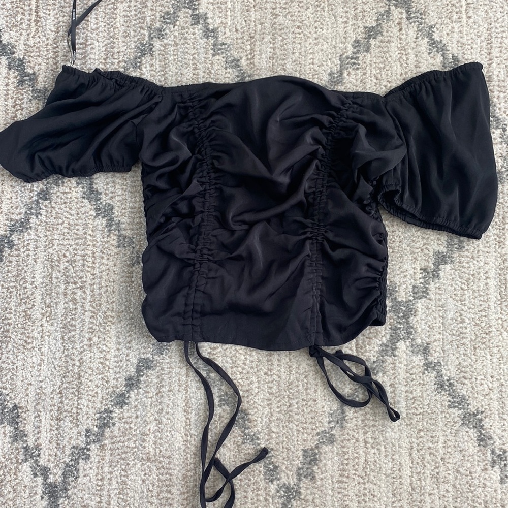 Black Ruched Top